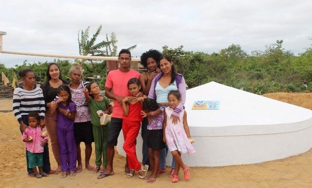 Com o apoio de parceiros, ONG Chapada realiza o Dia de Doar e entrega cisterna de placas em Araripina-PE