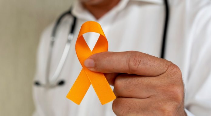 Dezembro Laranja alerta sobre a prevenção do câncer de pele