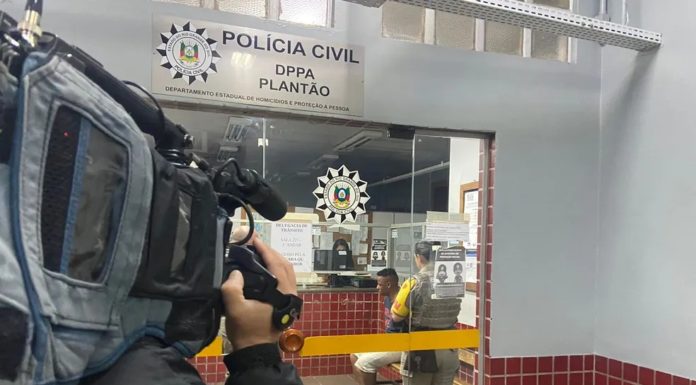 Quatro crianças são encontradas mortas dentro de casa; pai confessa o crime