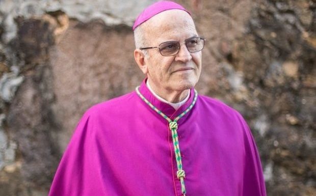 Dom Fernando Saburido recebe homenagem da Alepe