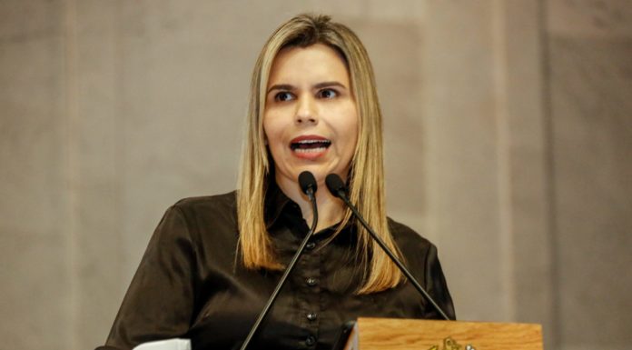 Clarissa Tércio passa a ser investigada pelo Supremo Tribunal Federal