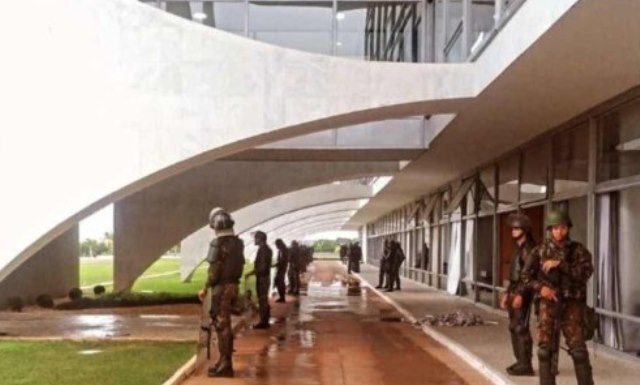PF ganha protagonismo na segurança pessoal de Lula após atos em Brasília