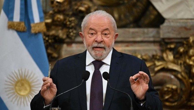 Na Argentina, Lula diz que BNDES voltará a financiar comércio exterior