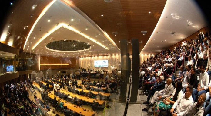 Alepe inaugura nova sede da escola do Legislativo