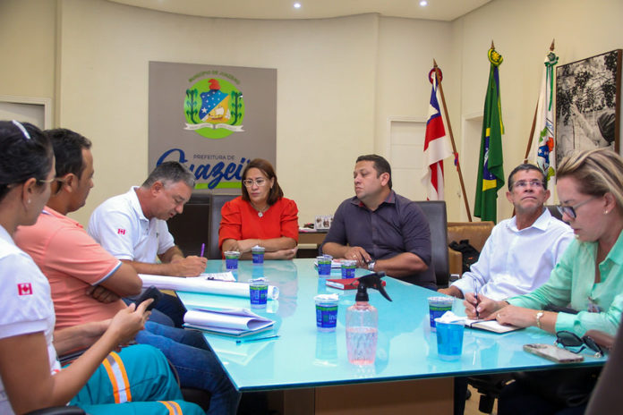 7FEE2541-596E-4C57-9580-EE143A2968DC