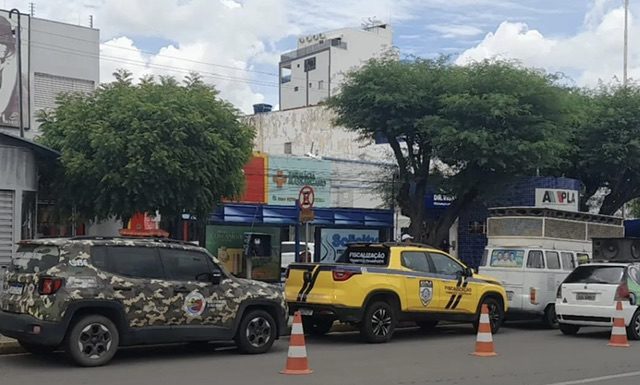 Petrolina: Realizada operação de fiscalização e combate à poluição sonora no centro da cidade