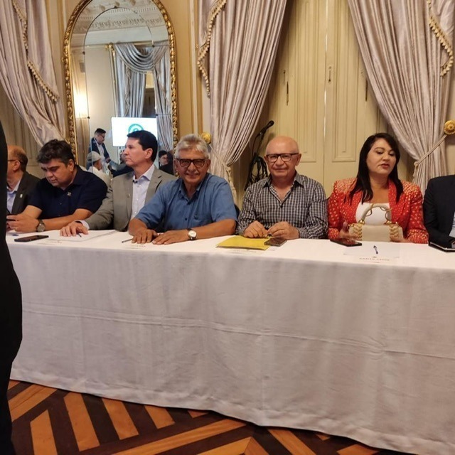 ED655223-9DC3-4E2B-BC09-FC361851F526