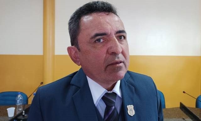 Em discurso de posse como presidente da câmara de Santa Maria da Boa Vista, Juninho reconhece gesto de amizade e faz agradecimentos