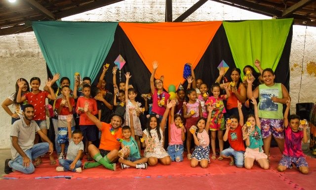 Projeto ‘Fazendo Arte nas Férias’ faz a alegria das crianças em Arcoverde