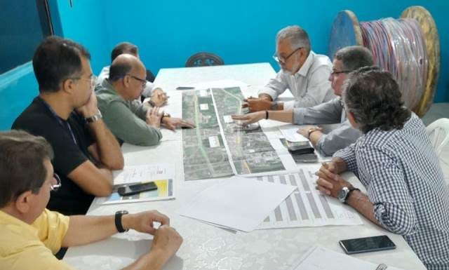 Secretário de Mobilidade e Infraestrutura vistoria obras de triplicação da BR-232