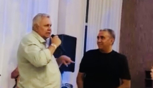 B9C75608-B158-4B0C-8C06-936711F6A593