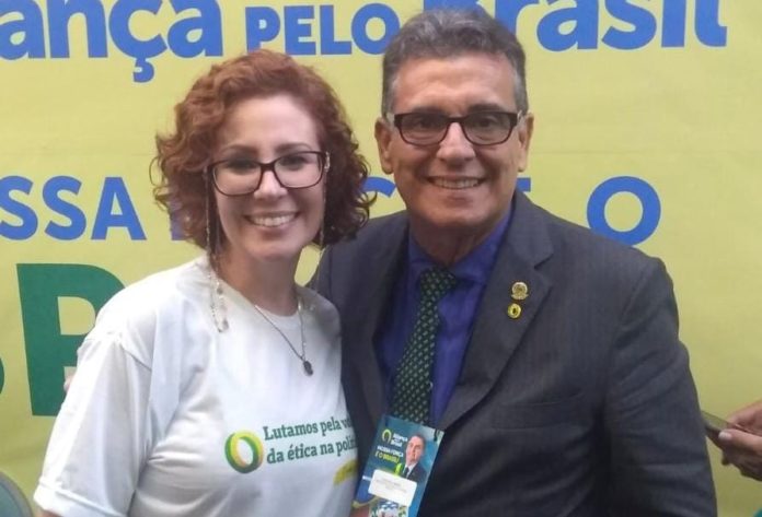 CD0495B9-A4C9-42A5-82B4-80DE54B28EC9