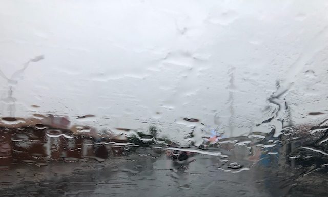 Chuvas devem diminuir na tarde desta sexta-feira (16), exceto pelo Sertão e Agreste, diz Apac