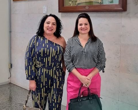 Andréa Canto e Gorete Vieira prestigiam lançamento do livro “Quais de Mim Você Procura?” em São Paulo, do qual são co-autoras