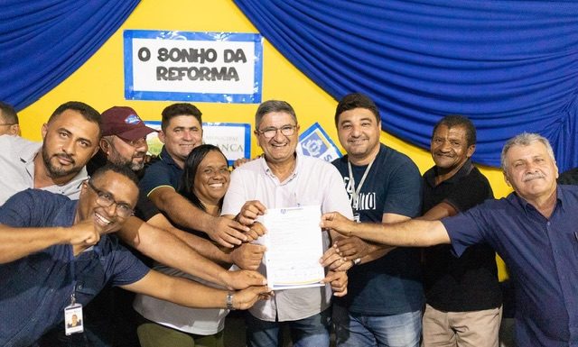 No Projeto Fulgêncio, George Duarte assina ordem de serviço para reforma e ampliação da Escola Asa Branca, 12ª unidade de ensino beneficiada em sua gestão