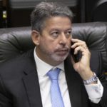 Lira diz que Congresso não vai admitir retrocessos no saneamento