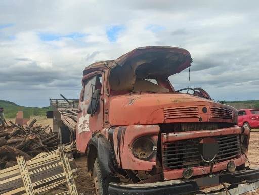 Acidente com caminhão em Orocó deixa motorista ferido