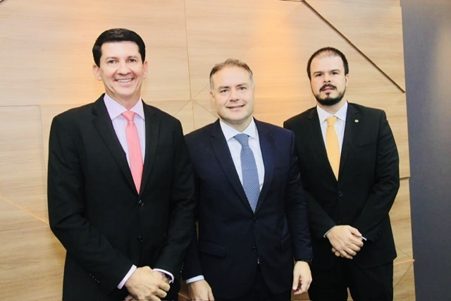 e8b06e34-4d62-4bd9-abd2-9d14a88cbcf1