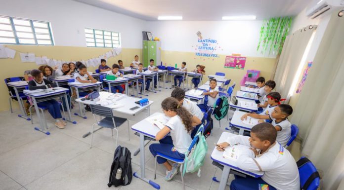 Arte nos Muros: Escolas de Petrolina são premiadas com obras de grafite sobre alimentação saudável
