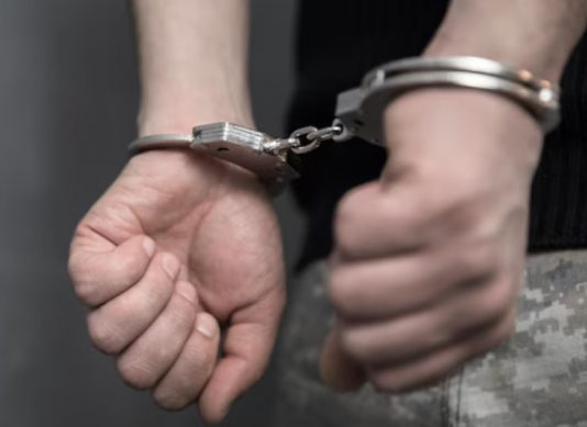 Homens são presos quando descartavam corpo