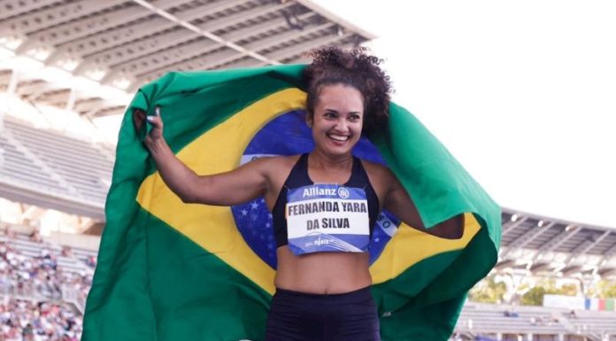 Miguel Coelho parabeniza petrolinense Fernanda Yara por conquistar medalha de ouro no Mundial de Atletismo Paralímpico em Paris, na França