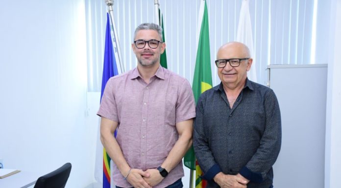 Dr. Marcones se reúne com novo superintendente da Codevasf do governo Lula