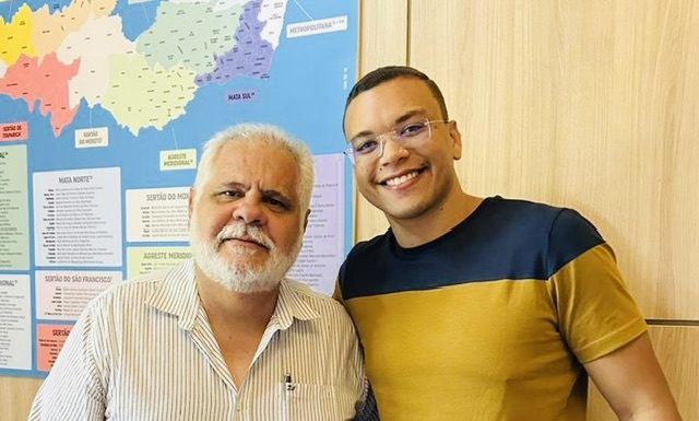 Empresário Cabroboense cumpre agenda no Palácio do Campo das Princesas em Recife
