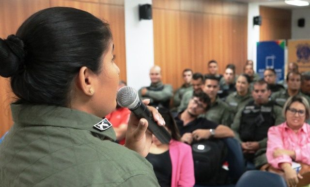 Missão Acolhimento: formação para um atendimento mais humanizado às mulheres vítimas de violência