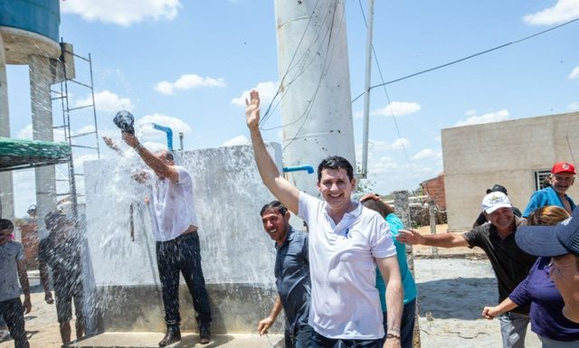 Com novo equipamento, Prefeitura de Petrolina amplia capacidade de perfuração de poços para levar água a regiões de sequeiro
