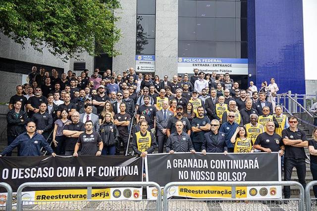 Movimento PF