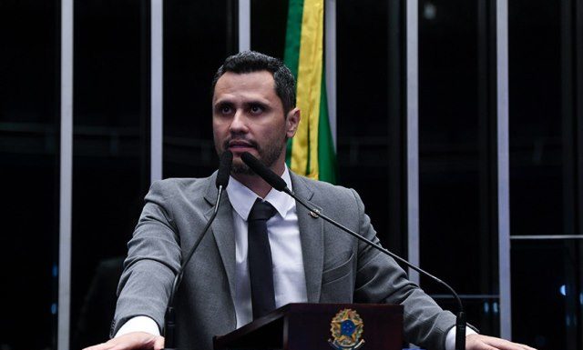 Cleitinho declara voto contra a indicação de Flávio Dino para o STF