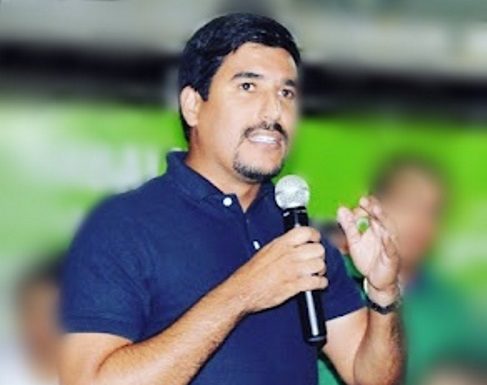 Mesmo não assumindo pré-candidatura a Prefeito, João Marcos aparece em 1° lugar em todos os cenários de pesquisa