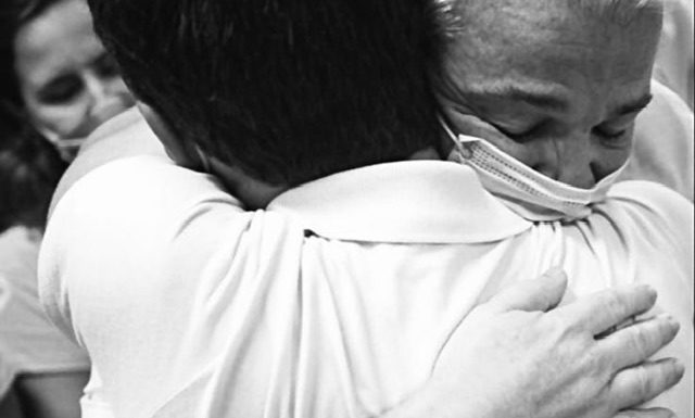 João Campos anuncia que Hospital da Criança do Recife levará o nome de Antônio Carlos Figueira