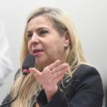 Confusão: Ex-prefeita de Fortaleza é barrada pelo ministro Camilo Santana em evento com o presidente Lula no Ceará