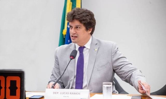 PSB anuncia apoio a reeleição do prefeito Simão Durando; a coisa ficou complicada para o deputado Lucas Ramos