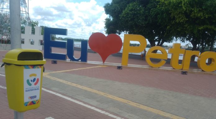 Prefeitura amplia número de lixeiras em espaços públicos de Petrolina