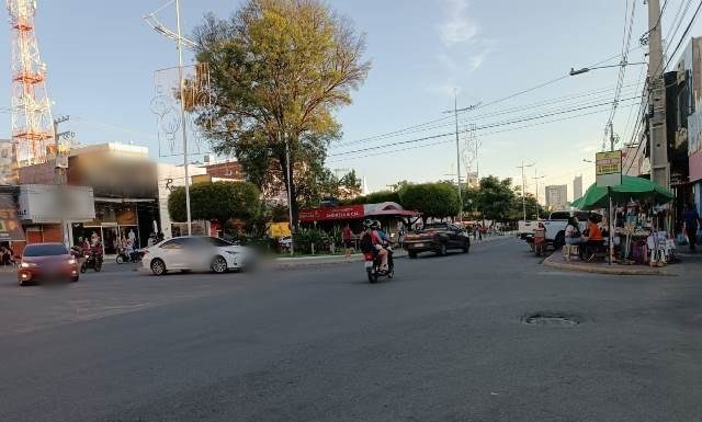 Assustador o número de pedintes e usuários de drogas no Centro de Petrolina