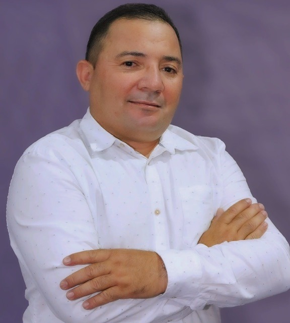 1de893b2-96a3-4c53-a2bc-a49af4f27f3b