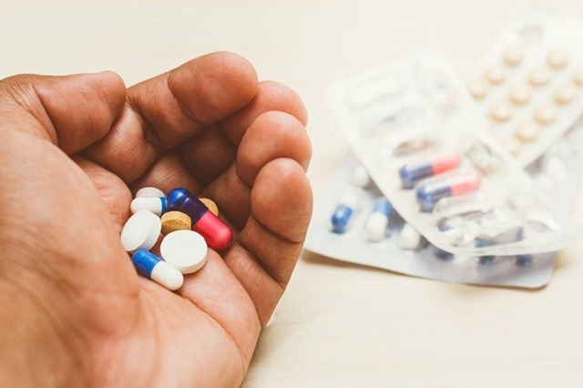 43b258de-d30b-4e26-8e6a-348b8f07fbec