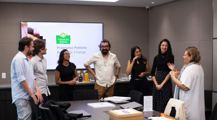 Em São Paulo, equipe de Petrolina visita sede da Abrinq para discutir direitos da criança e do adolescente
